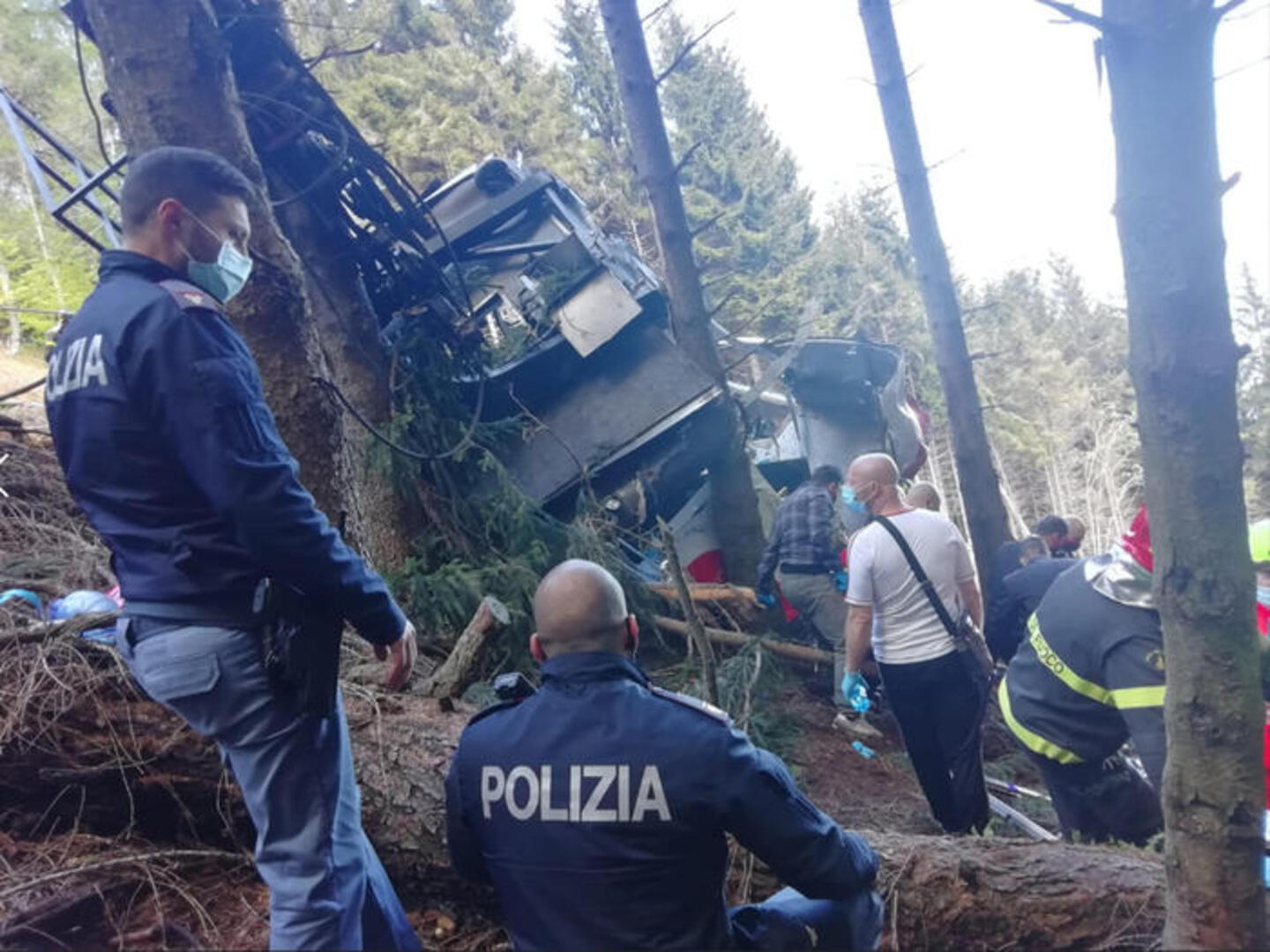 Povećao se broj mrtvih u nesreći u Italiji - slika 1